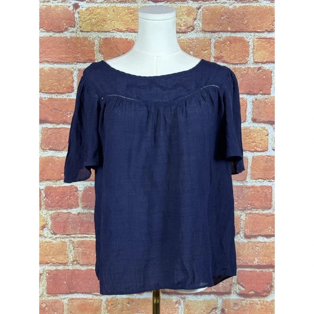 Nanette Lepore Blue‎ Rayon Blouse Semi-Sheer Blouse Key Hole Size Medium